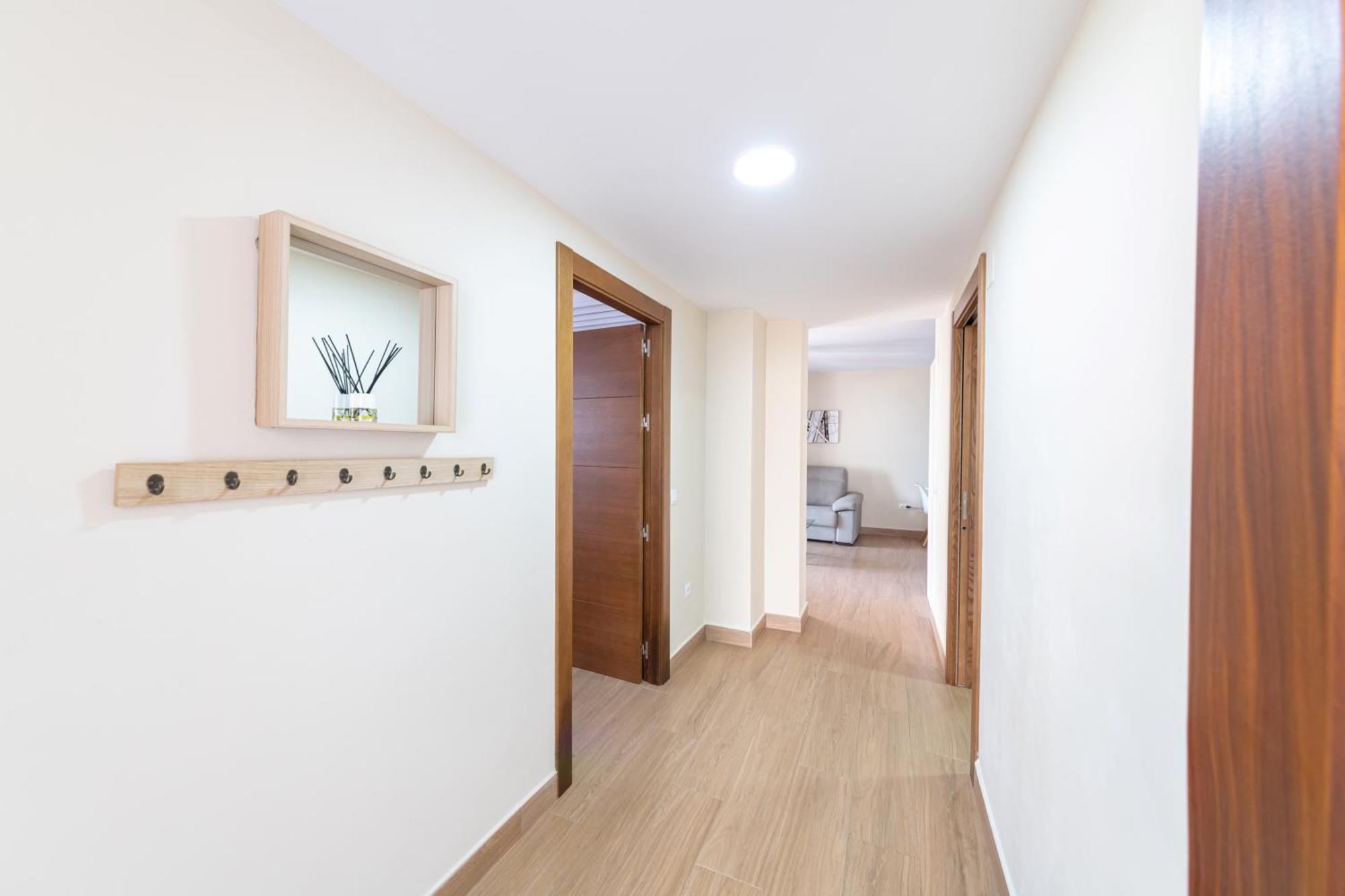 Pueblo Evita Premium Suites เบนัลมาเดนา ภายนอก รูปภาพ